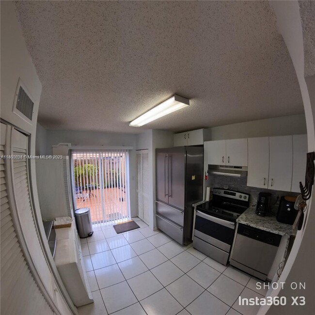 Foto del edificio - 13165 SW 64th Terrace