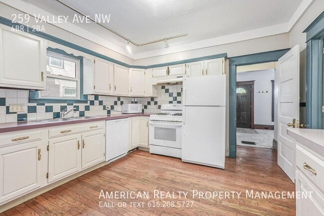 Foto del edificio - 259 Valley Ave NW