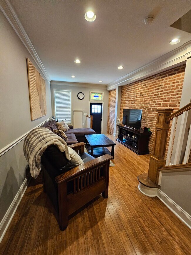 Foto del edificio - 3208 O'Donnell St