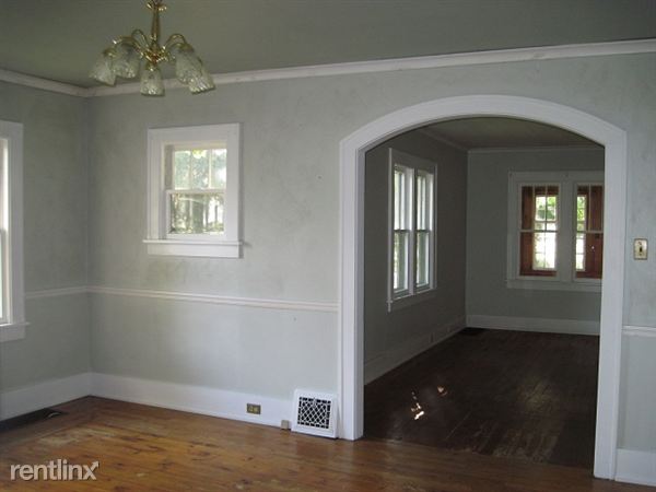 Building Photo - 203 N Livingston St