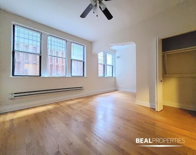 Building Photo - 0 bedroom in CHICAGO IL 60640