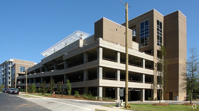 Building Photo - East 54