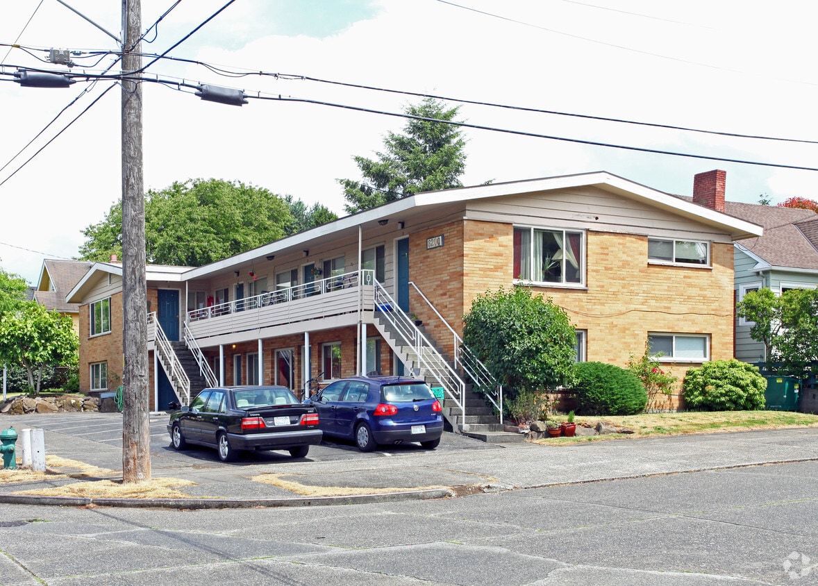 Primary Photo - 6200 6th Ave NW