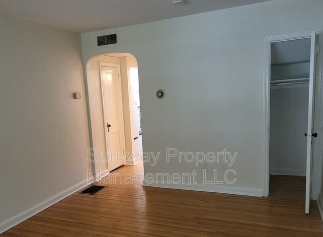 Building Photo - 846 Windermere Ave