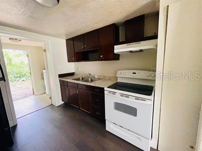 Foto del edificio - 2200 SE 46 Terrace
