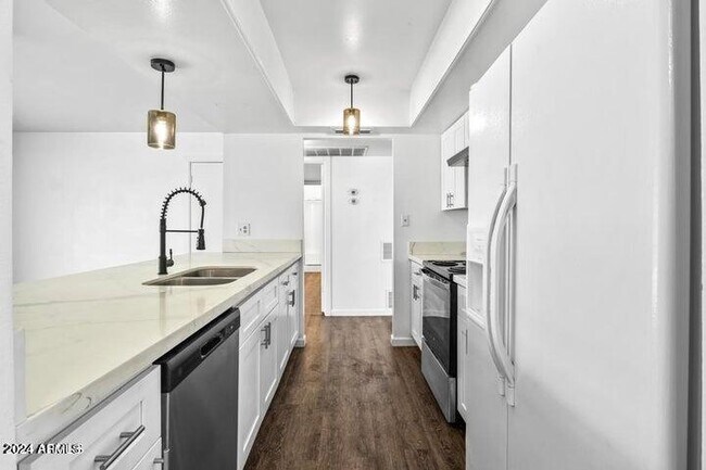 Foto del edificio - 3431 W Acoma Dr