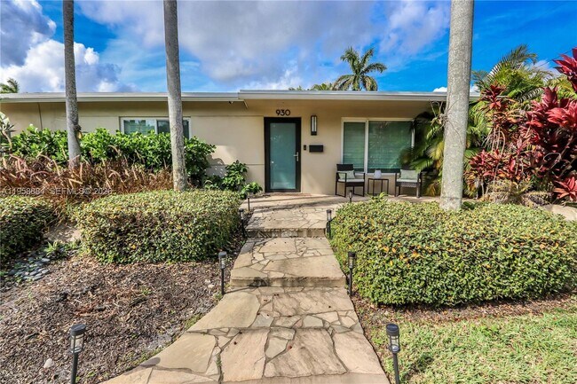 Foto del edificio - 930 N 11th Ct