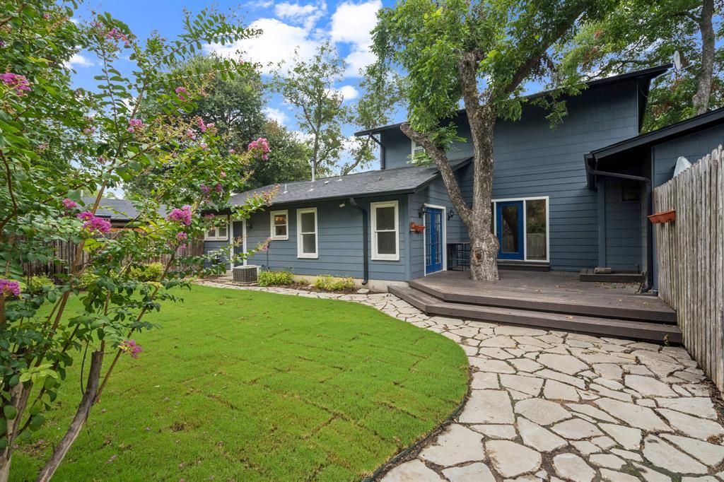 Foto principal - 1402 Laurel St