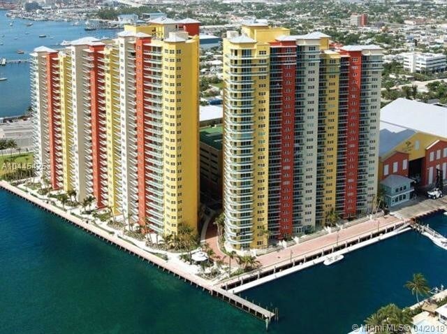 Foto del edificio - 2650 Lake Shore Dr