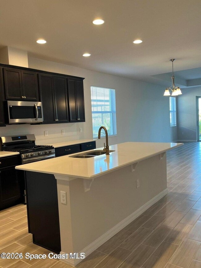 Building Photo - 2609 Pangea Cir