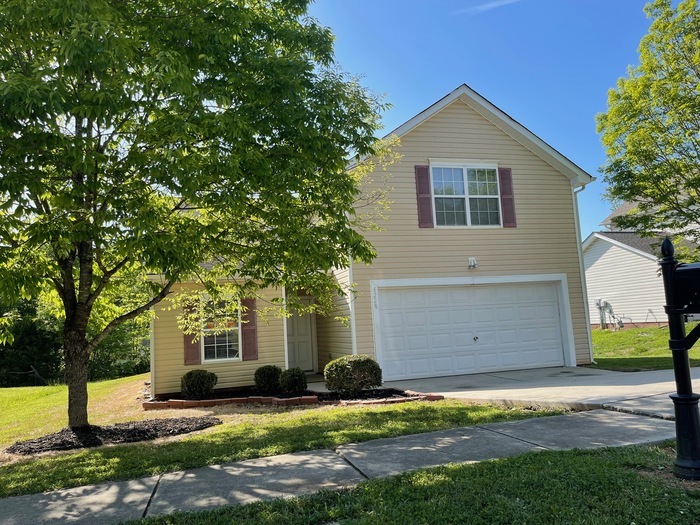 Foto principal - 6228 Sid Crane Dr
