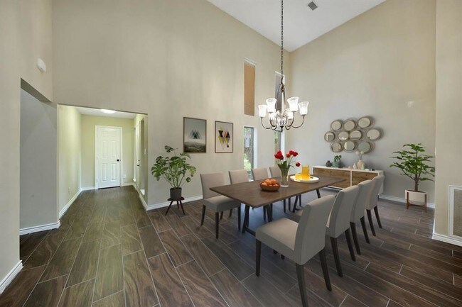 Foto del edificio - 10535 Moorcreek Dr