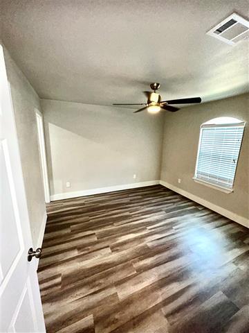 Foto del edificio - 3922 Clay Ave