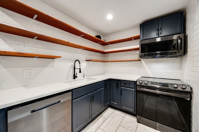 Building Photo - 3500 Routh St