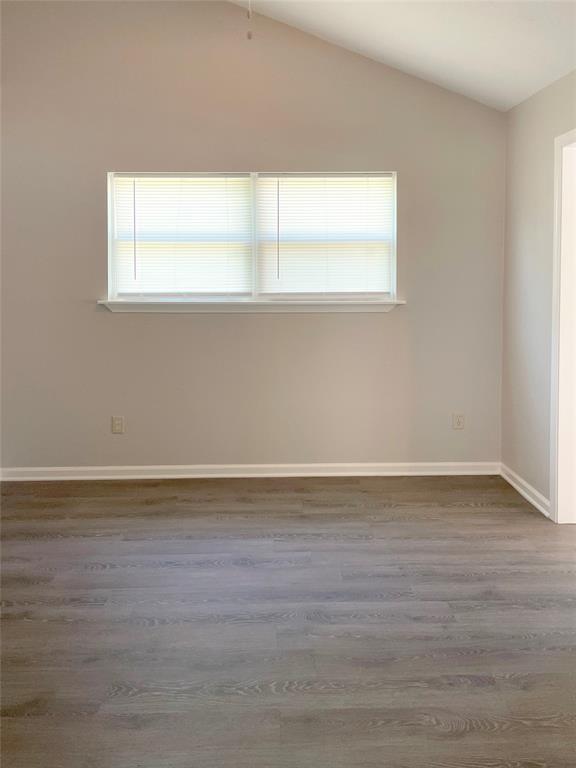 Foto del edificio - 15095 Conroe Bay Blvd