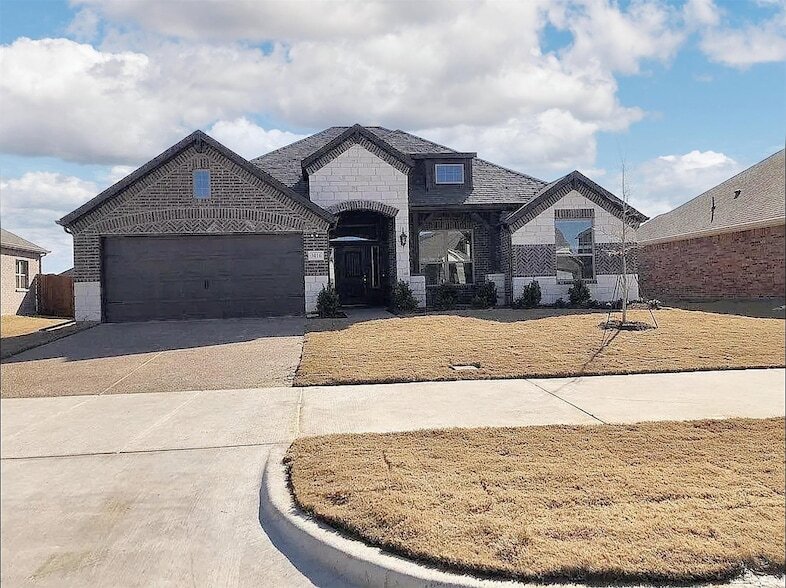 Foto principal - 3016 Bobcat Dr