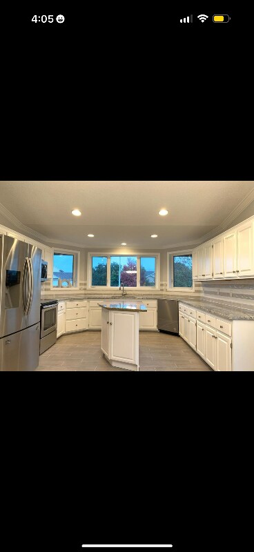 Foto del edificio - 13770 Butternut St NW
