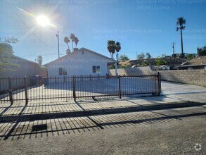 Building Photo - 2319 Gurley St