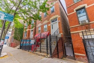 Building Photo - 1631 W 18th St