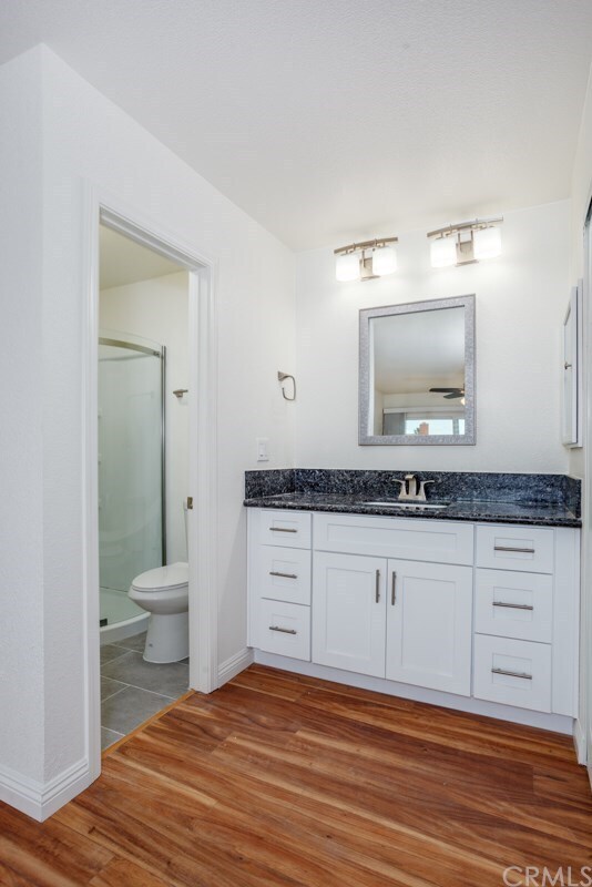 Foto del edificio - 4421 E Addington Dr