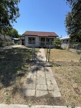 Building Photo - 3618 W Travis St