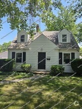 Building Photo - 2108 Washington Cir