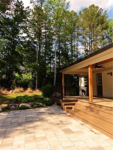 Building Photo - 5006 Suwanee Dam Rd