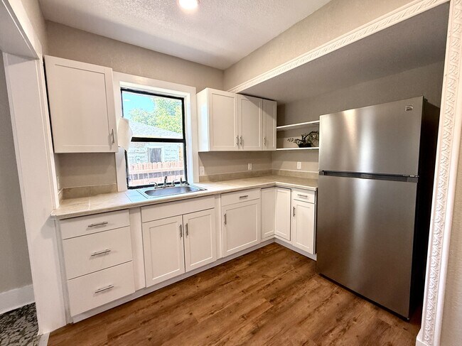 Foto del edificio - 612 A St NW