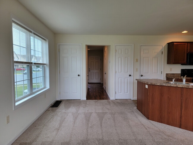 Building Photo - 202 Mount Olive Ln