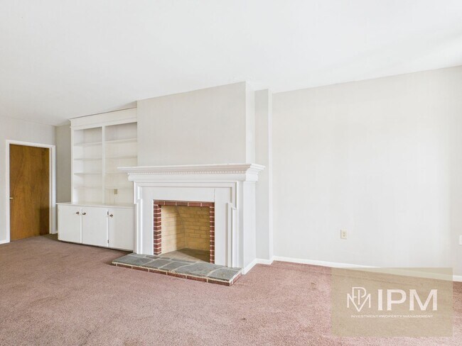 Foto del edificio - 45 S Main St