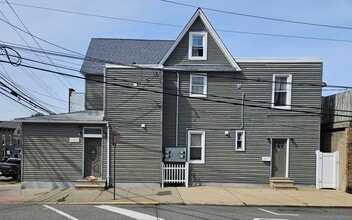 Building Photo - 1300 43rd St