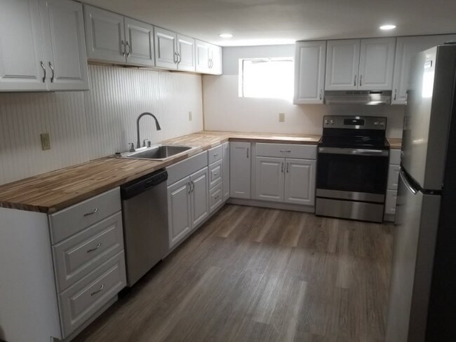 Foto del edificio - 1244 Rhyne Camp Rd