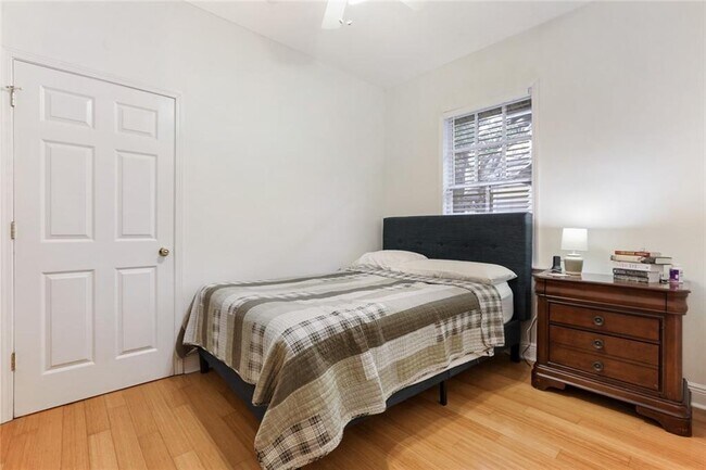 Building Photo - 3613 Calhoun St