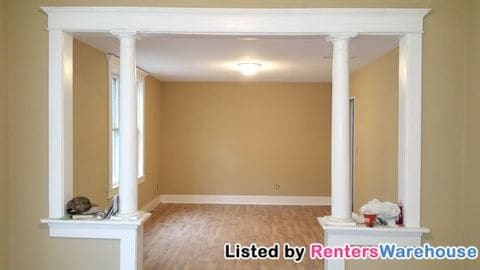 Building Photo - 603 4th Ave NW