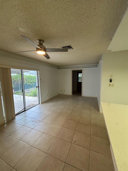 Foto del edificio - 7663 NW 73rd Terrace