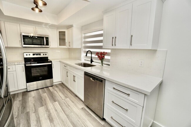 Foto del edificio - 14970 SW 49th Ln