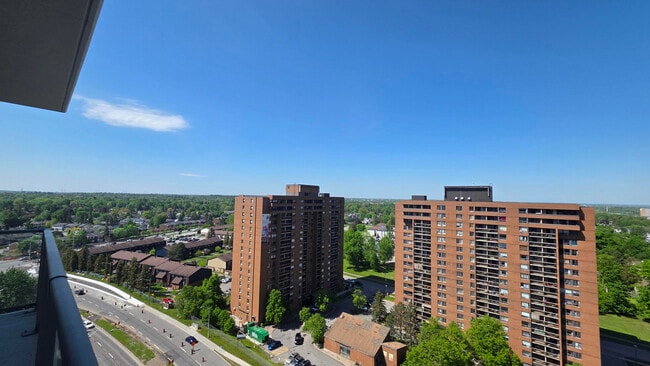 Interior Photo - Riviera Suites