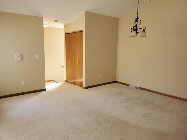 Building Photo - 19000 Toldt Woods Dr