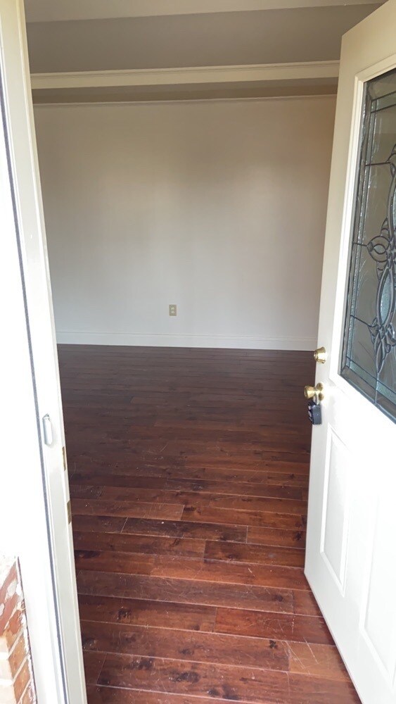 Foto del edificio - 401 Lufkin Dr