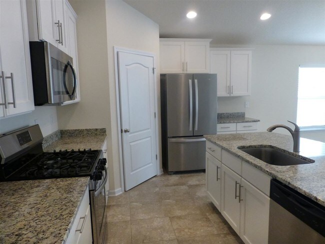 Building Photo - 578 Deer Crossing Rd