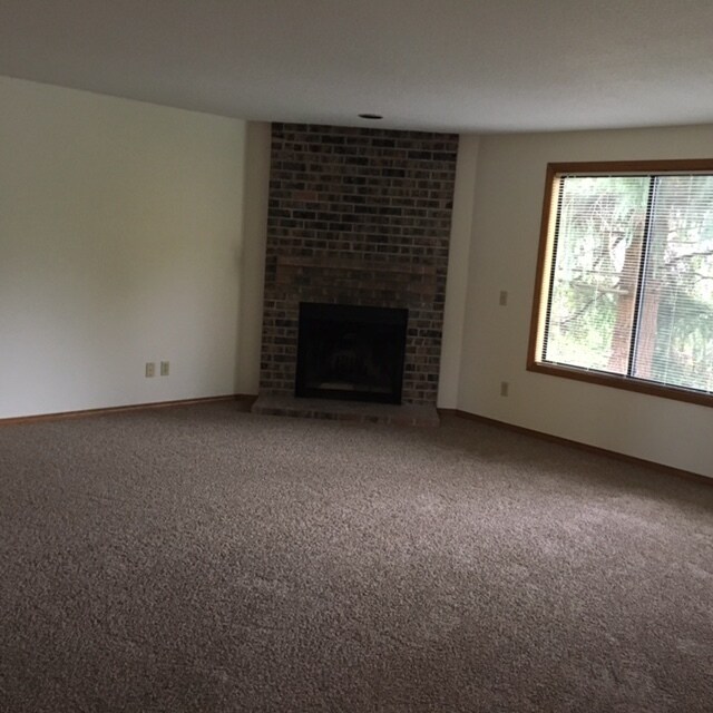 Foto del edificio - 17545 NW Woodmere Ct