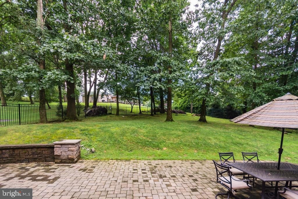 Primary Photo - 811 Cedar Grove Rd