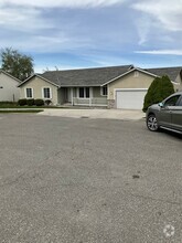 Building Photo - 1509 Seneca Pl