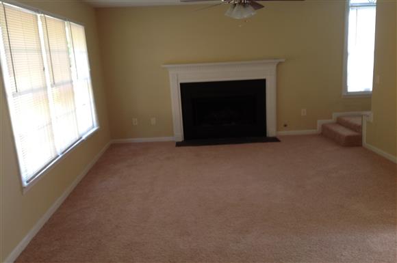 Foto del edificio - 1838 Silver Creek Dr