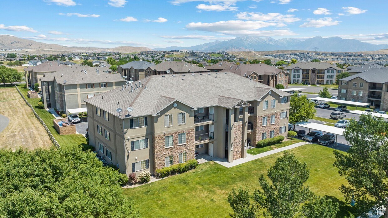 Foto principal - Move In Special-Newly Updated Eagle Mounta...