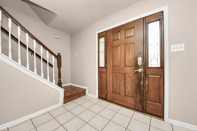 Foto del edificio - 4907 Echo Falls Dr