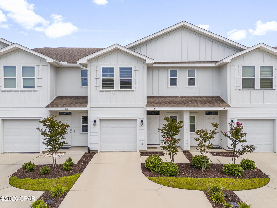 Foto principal - 1632 Caleigh Ct