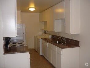 Building Photo - 6686 Omega Dr