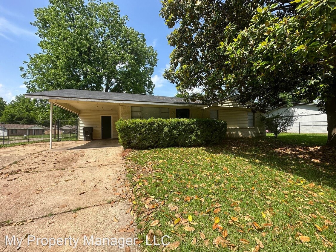 3 br, 1 bath House 4301 Burdine Street House Rental in Bossier City