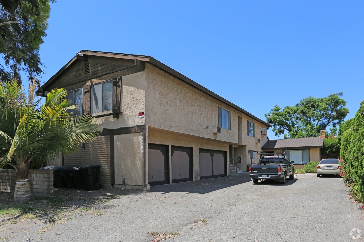 Primary Photo - 11771 Trask Ave
